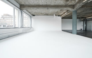 80m² Cyclorama / Hohlkehle