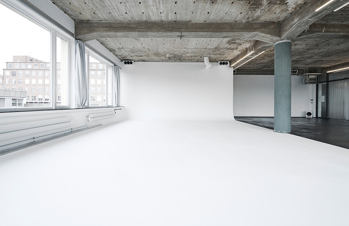 80m² Cyclorama / Hohlkehle