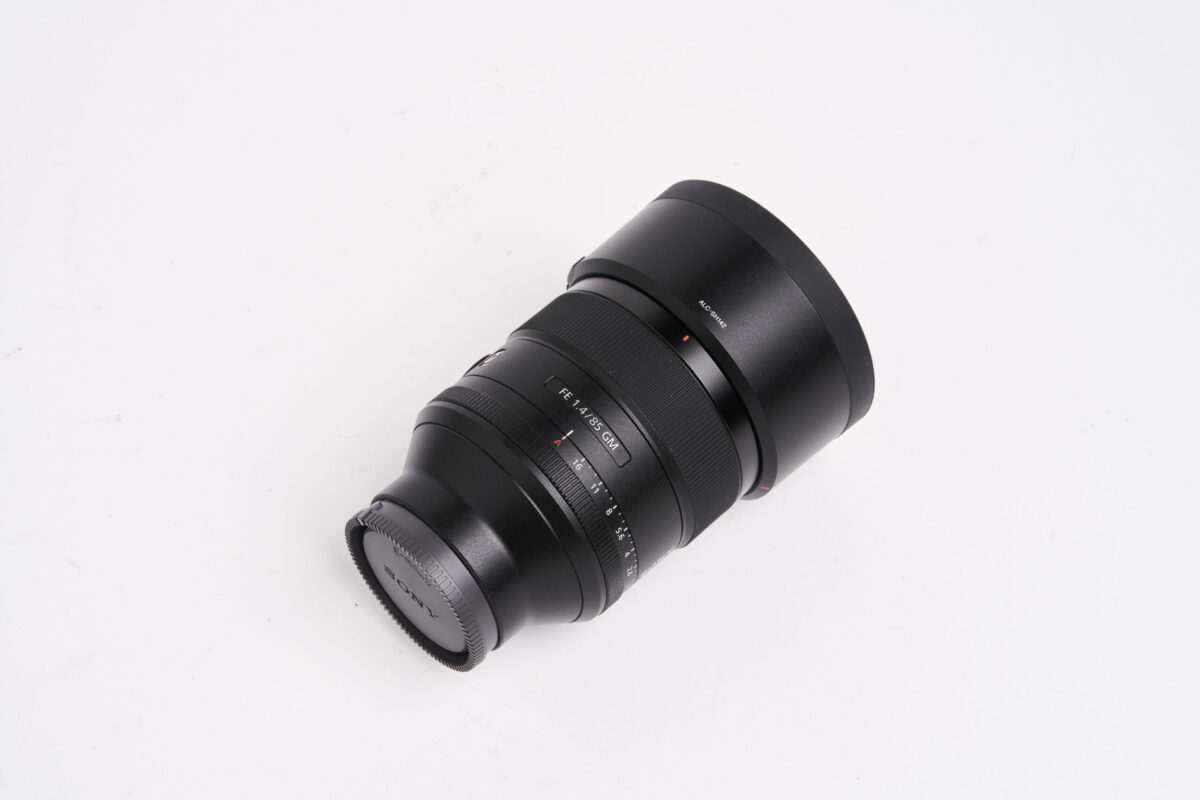 Sony Lens FE F1.4 85mm G-Master lens with front and rear caps