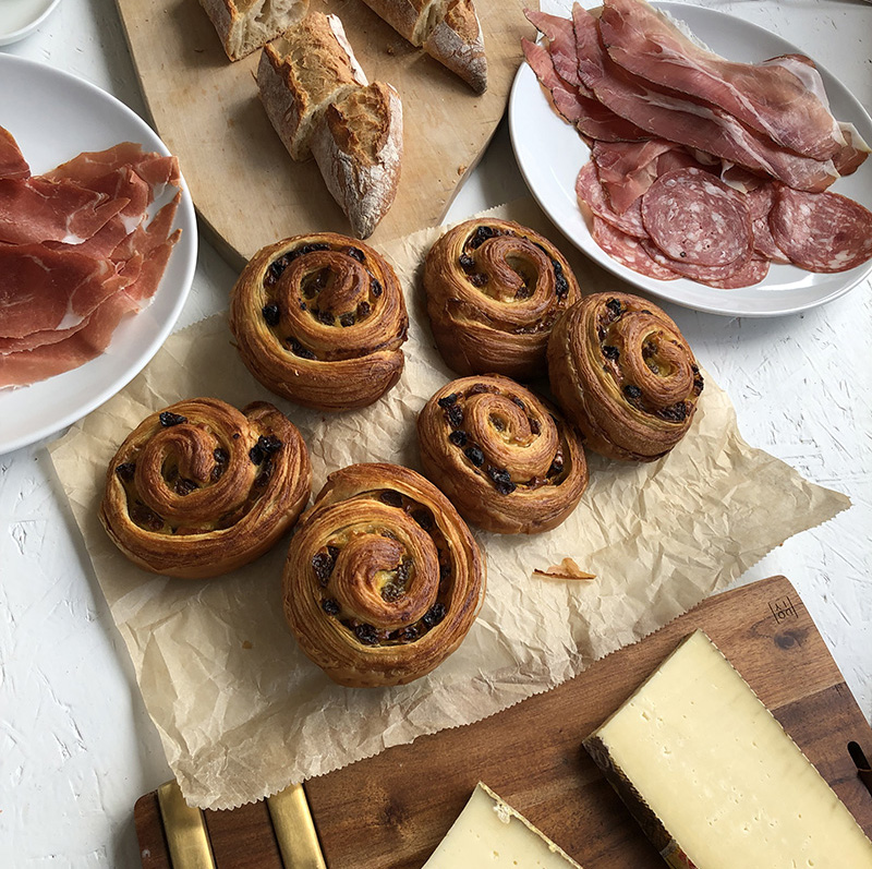 raw studios. breakfast catering
