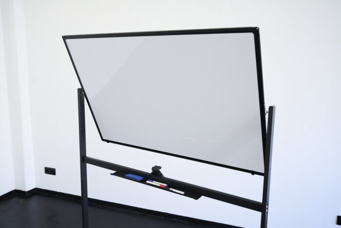 Mobile White Board 80 x 120 cm - Image 2
