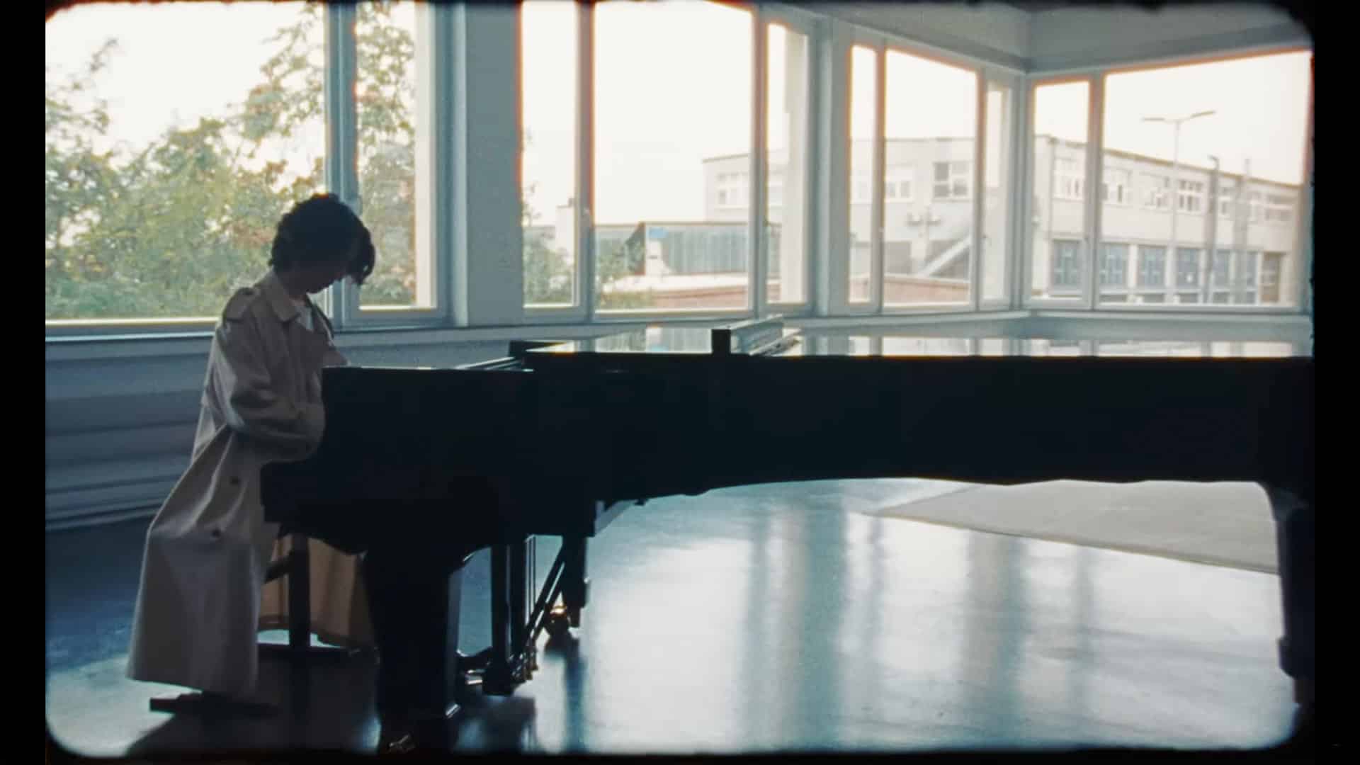 Hayato Sumino performing at Steinway piano in Studio 1 at raw studios Berlin