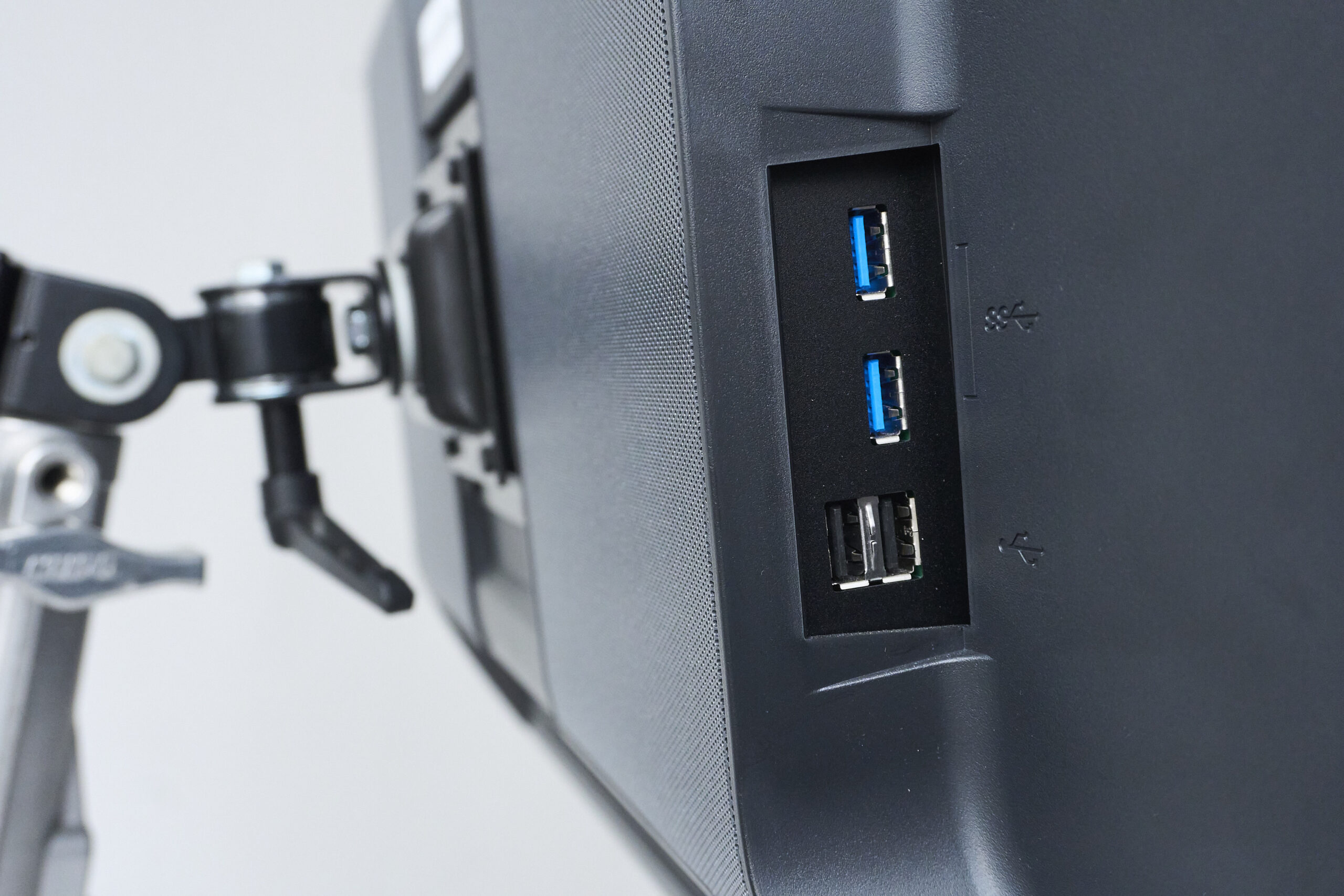 EIZO ColorEdge CG 2700 X, 4K UHD - Image 8